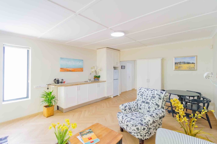 1 Bedroom Property for Sale in Newlands Western Cape